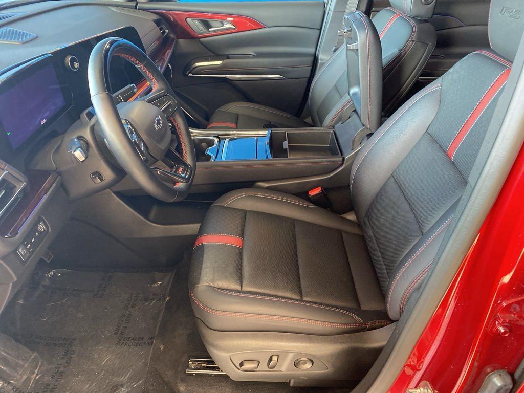 used 2024 Chevrolet Traverse car, priced at $49,647