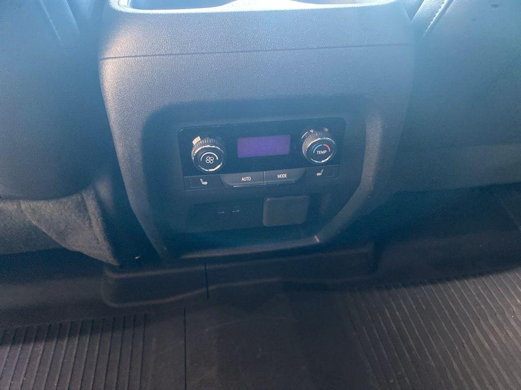 used 2024 Chevrolet Traverse car, priced at $49,647