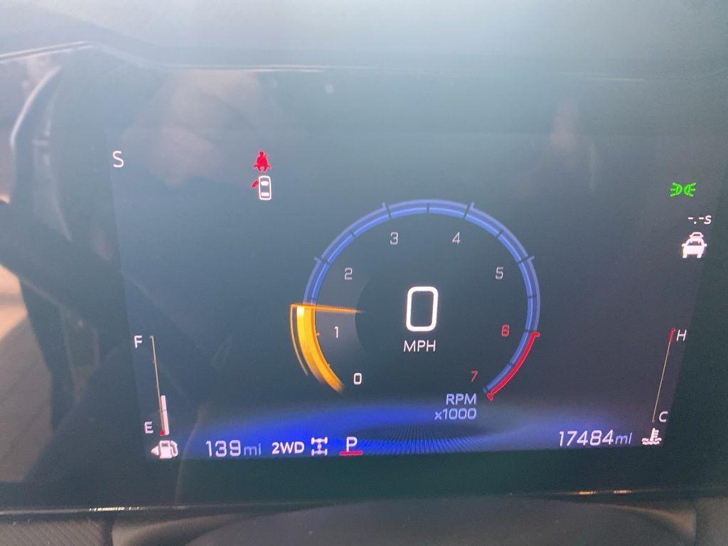 used 2025 Chevrolet TrailBlazer car, priced at $22,996