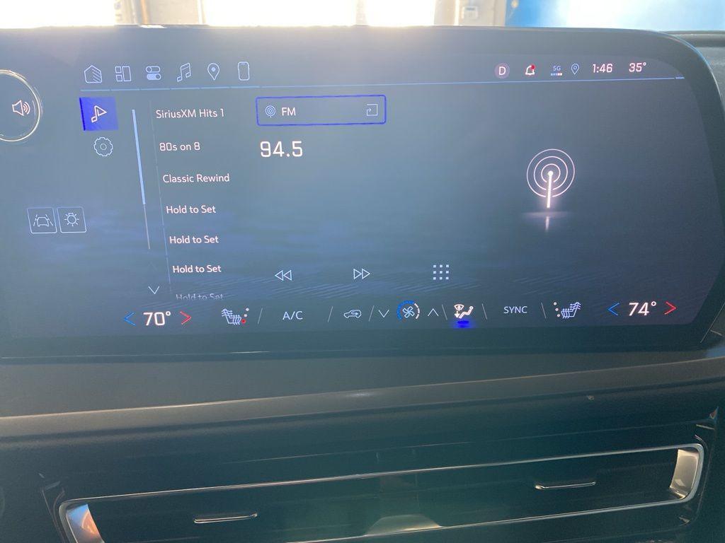 new 2026 Chevrolet Traverse car, priced at $43,854