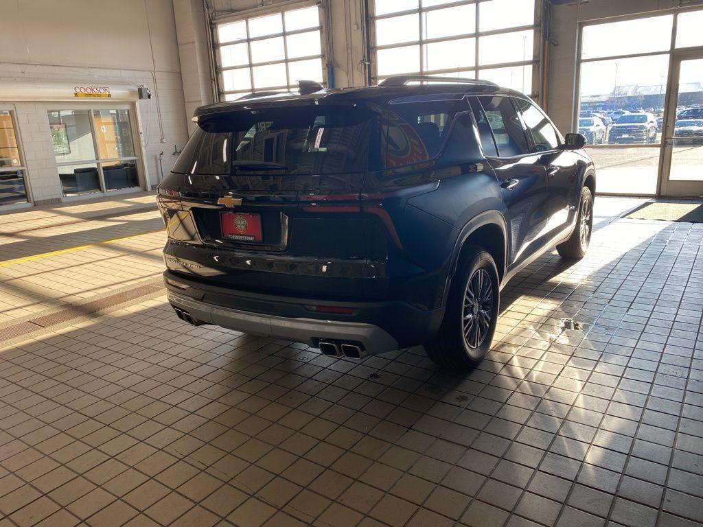 new 2026 Chevrolet Traverse car, priced at $43,854