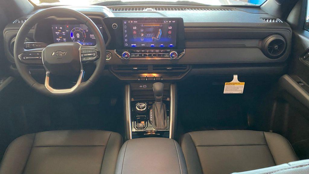 new 2025 Chevrolet Colorado car, priced at $46,520