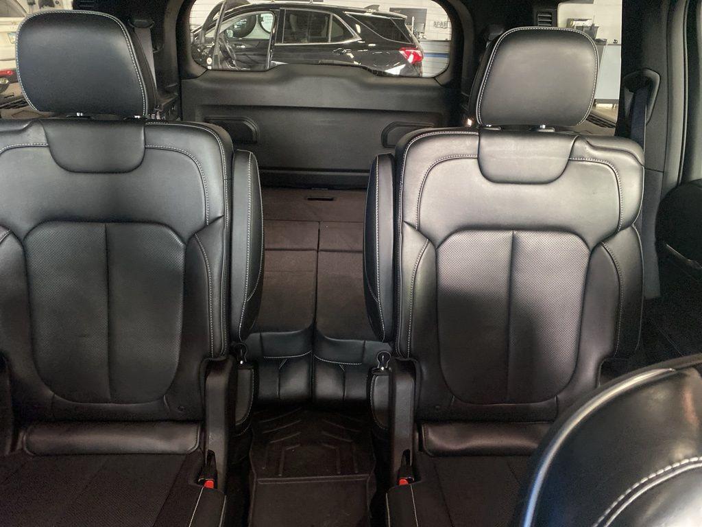 used 2021 Jeep Grand Cherokee L car, priced at $28,996