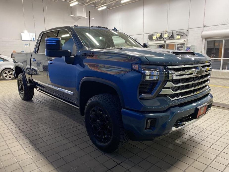 new 2025 Chevrolet Silverado 3500 car, priced at $89,200