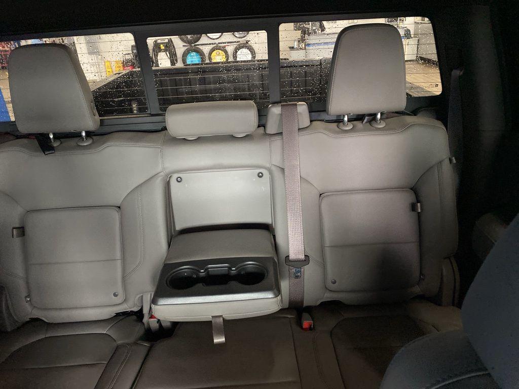 used 2021 GMC Sierra 1500 car, priced at $31,997