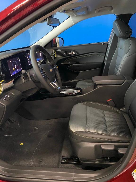 new 2025 Chevrolet Trax car, priced at $25,024