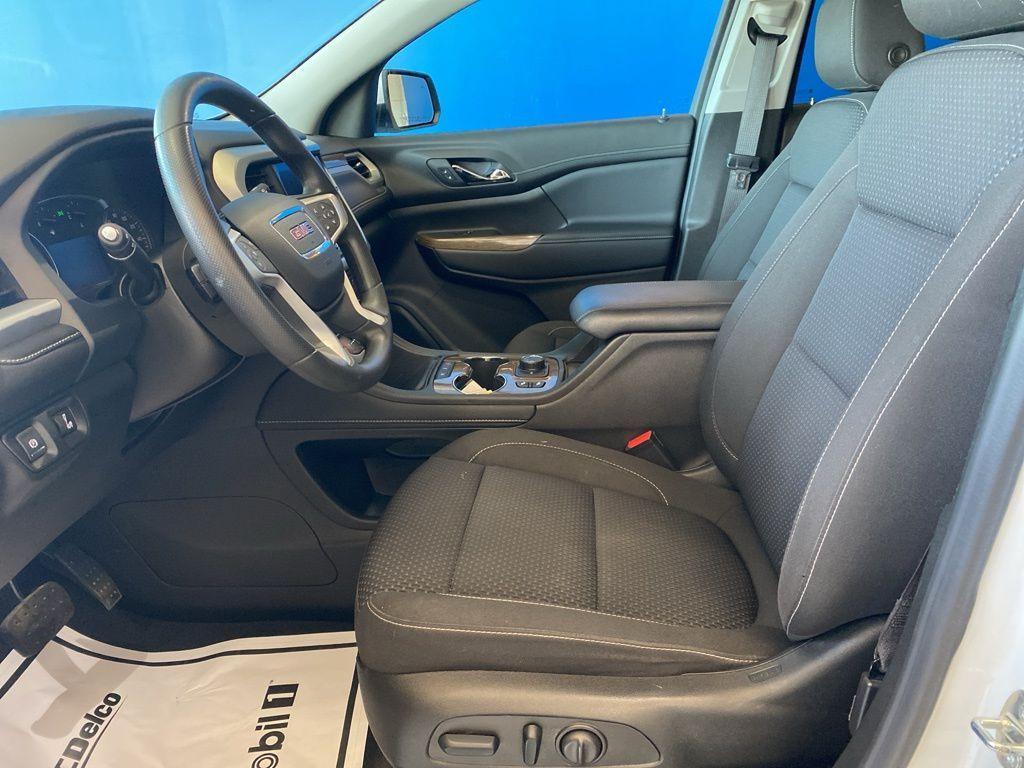 used 2023 GMC Acadia car, priced at $32,498