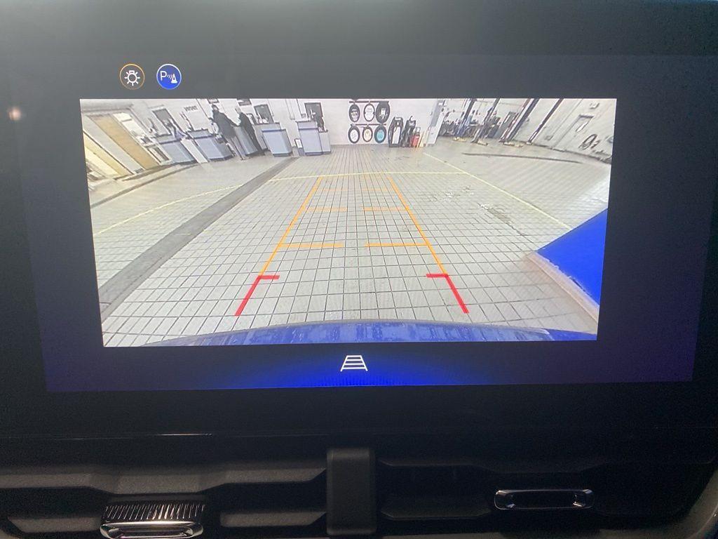 new 2026 Chevrolet Equinox car, priced at $28,967