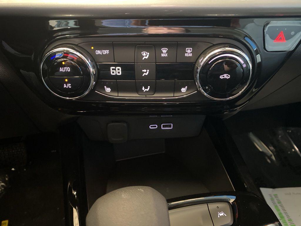 new 2026 Chevrolet Trax car, priced at $25,418