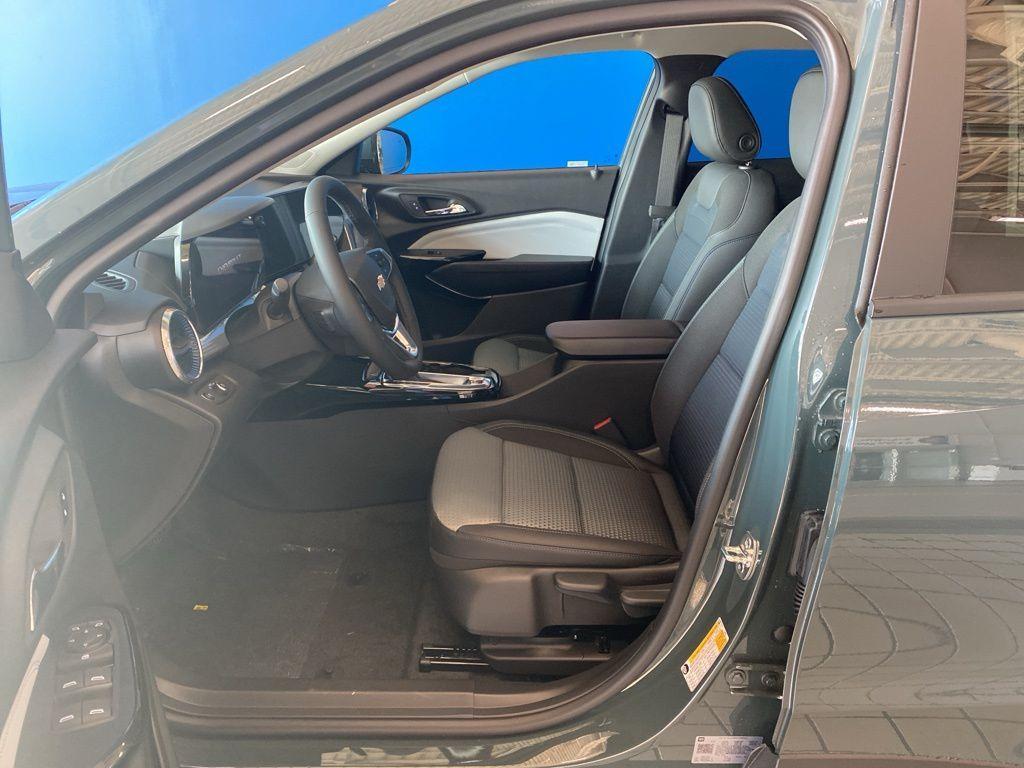 new 2026 Chevrolet Trax car, priced at $25,418
