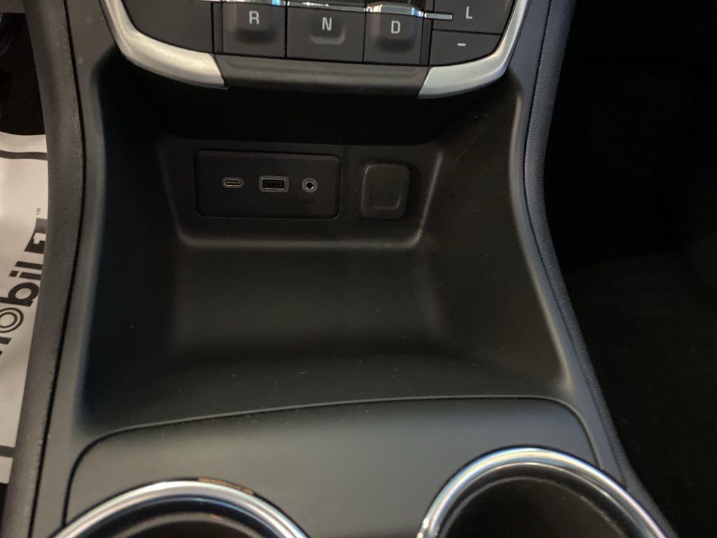 used 2023 GMC Terrain car, priced at $26,999