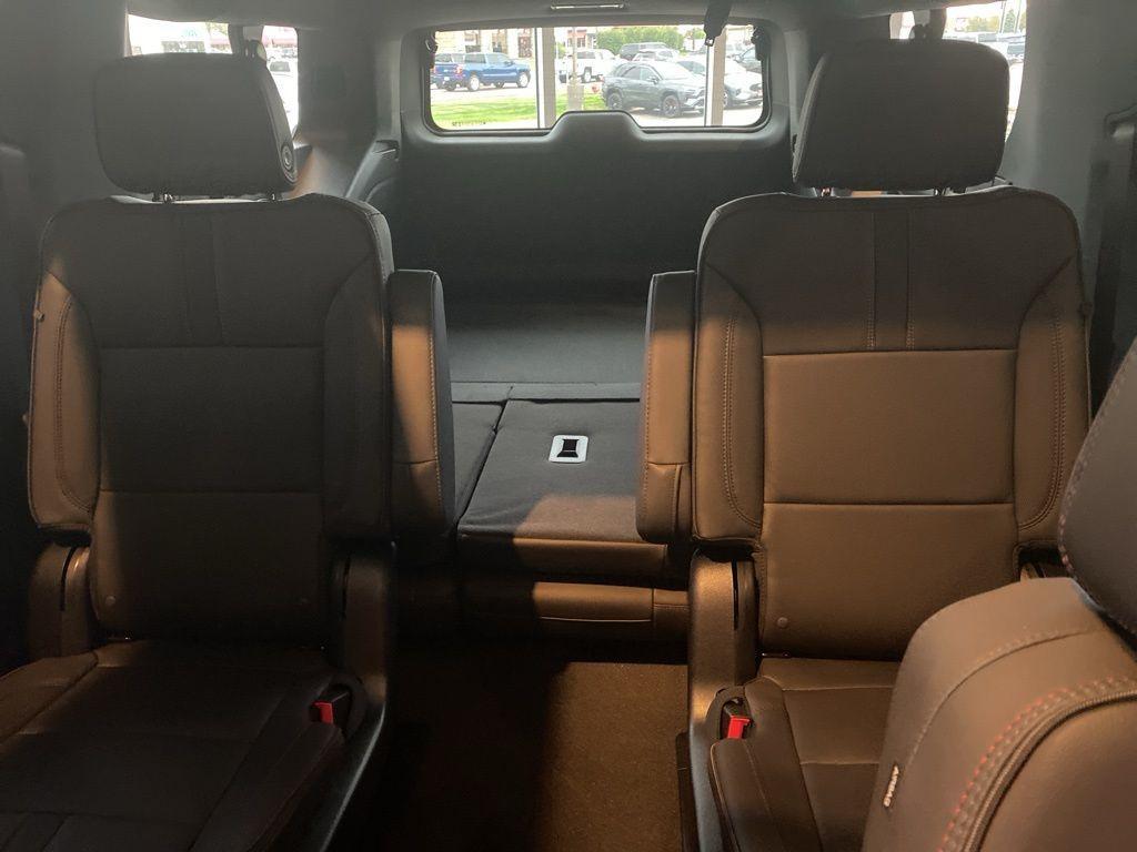 new 2025 Chevrolet Suburban car, priced at $82,175