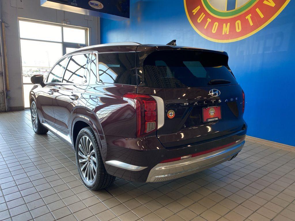 used 2024 Hyundai Palisade car, priced at $39,479