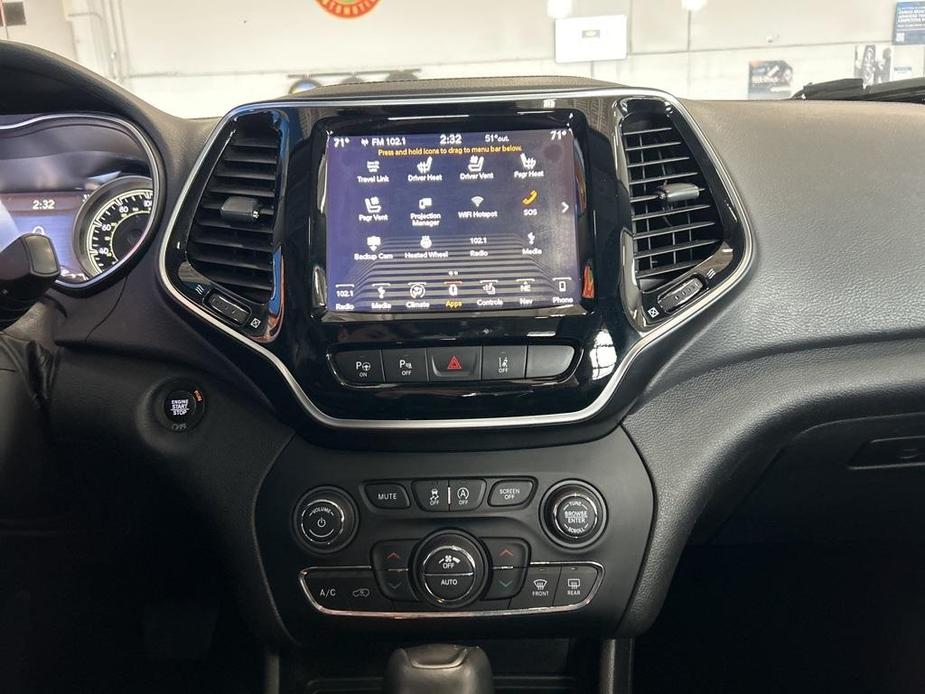 used 2019 Jeep Cherokee car, priced at $16,881