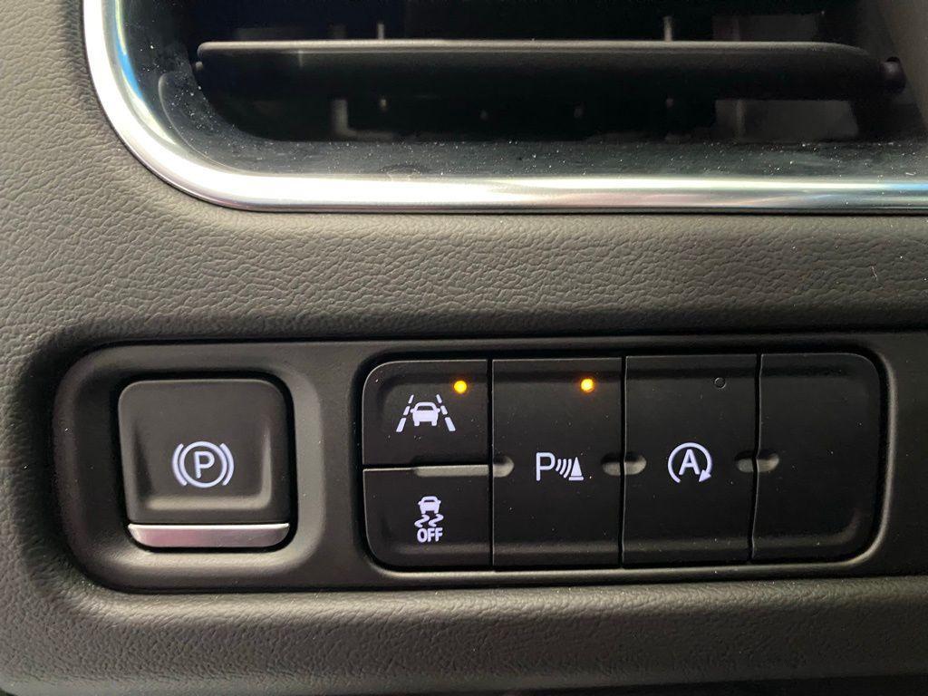 used 2023 GMC Yukon car, priced at $55,479