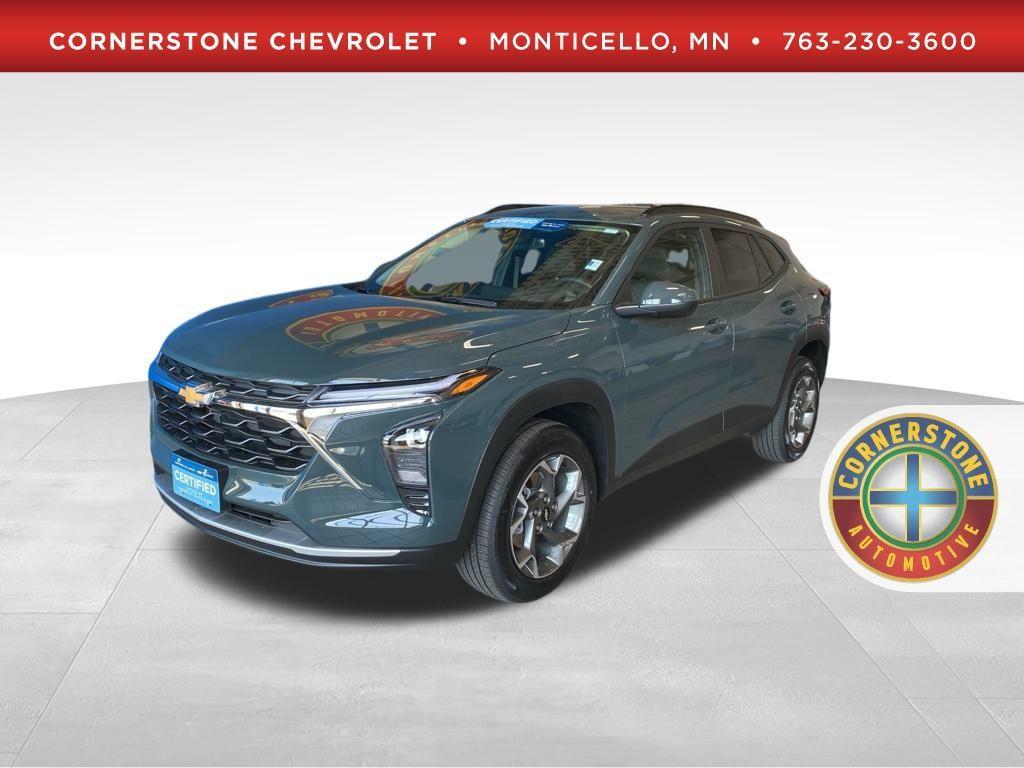 used 2025 Chevrolet Trax car, priced at $23,999