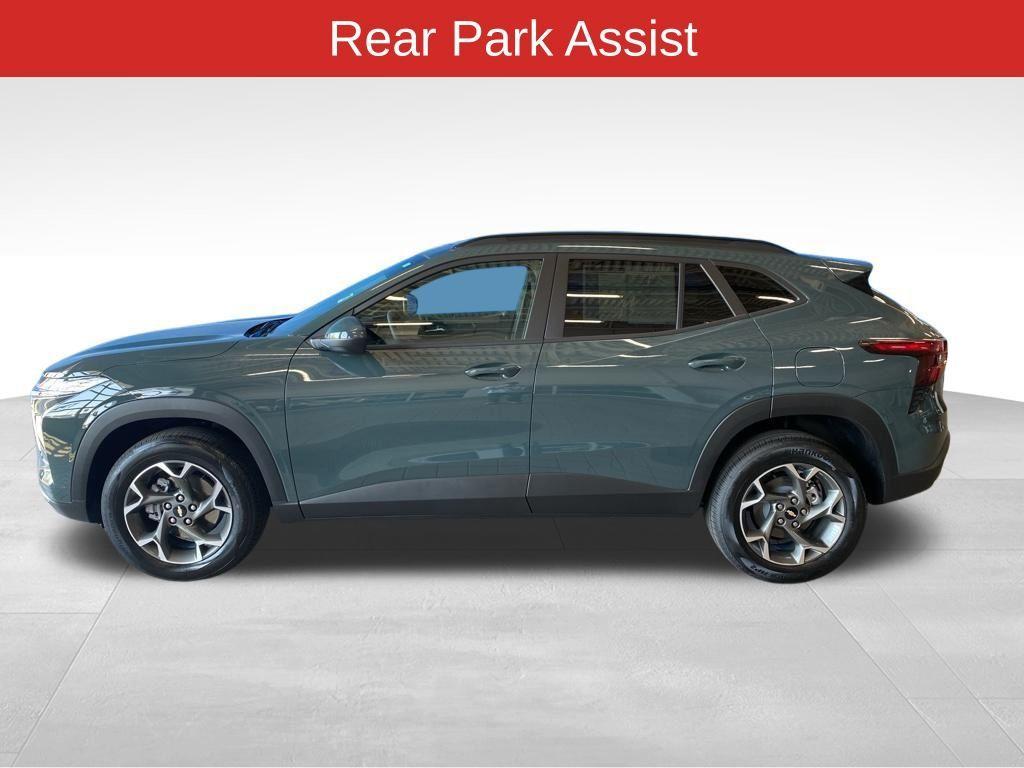 used 2025 Chevrolet Trax car, priced at $23,999