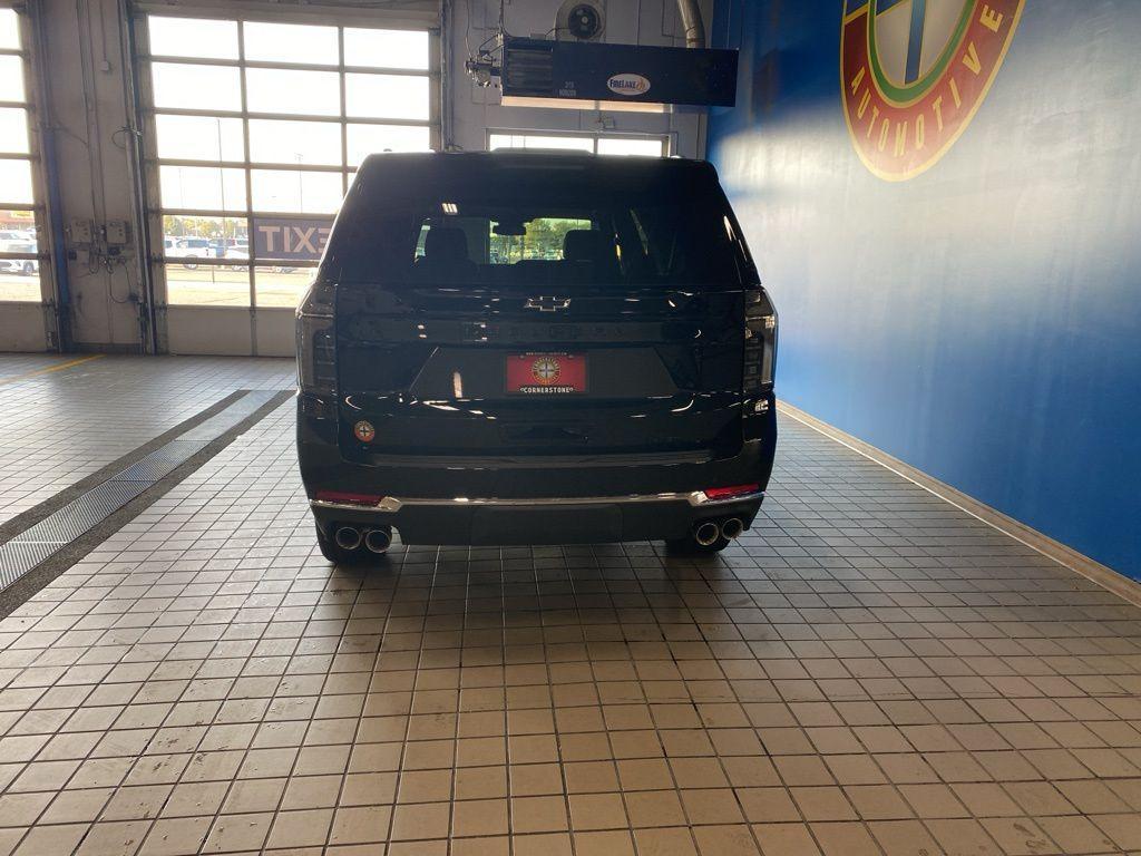 new 2025 Chevrolet Suburban car, priced at $77,719