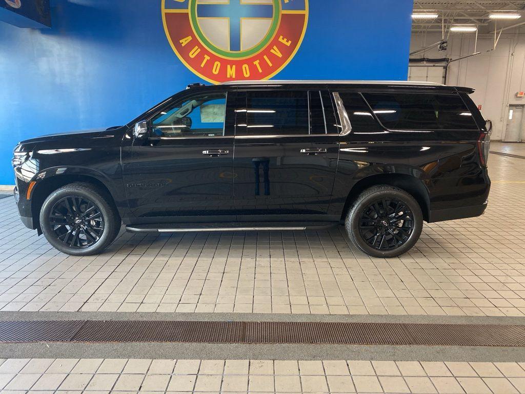 new 2025 Chevrolet Suburban car, priced at $77,719
