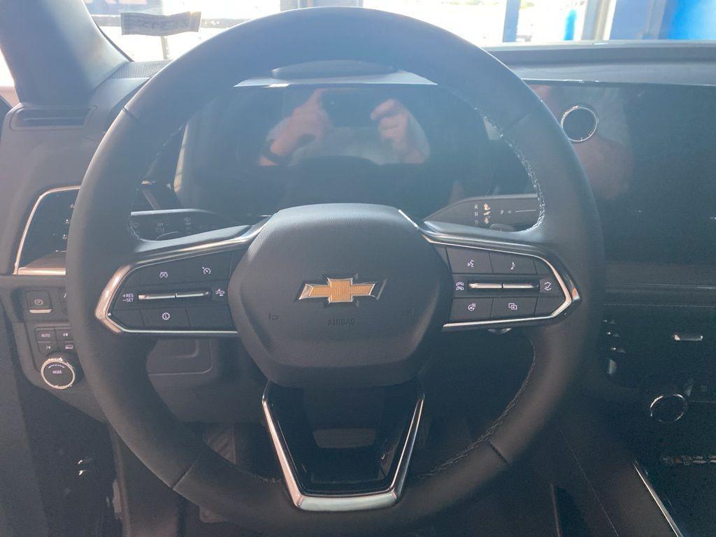 new 2025 Chevrolet Suburban car, priced at $77,719