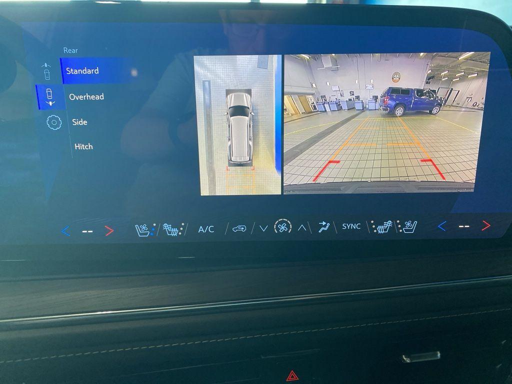 new 2025 Chevrolet Suburban car, priced at $77,719