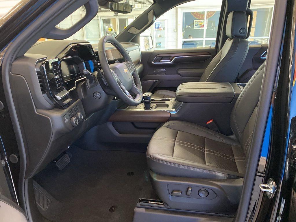 used 2024 Chevrolet Silverado 1500 car, priced at $61,599