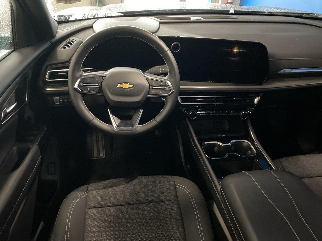 new 2026 Chevrolet Traverse car, priced at $40,667