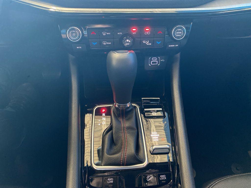 used 2024 Jeep Compass car, priced at $25,347