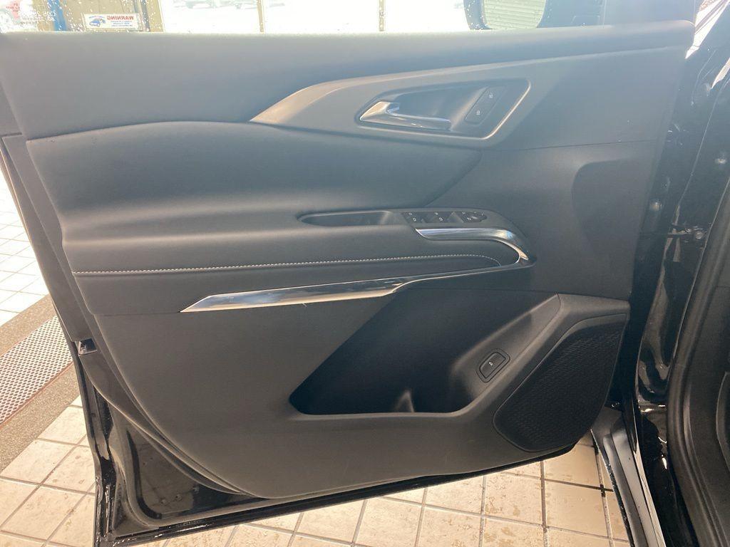 new 2026 Chevrolet Traverse car, priced at $47,241