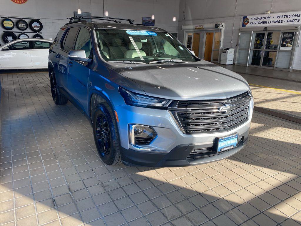 used 2023 Chevrolet Traverse car, priced at $29,999