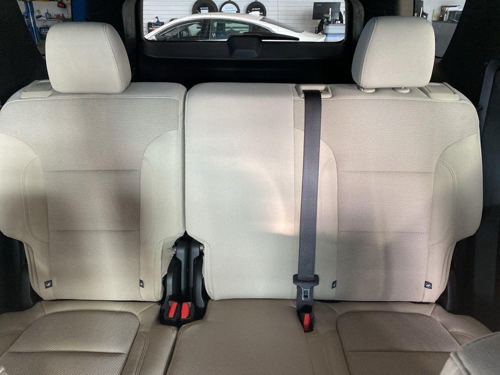 used 2023 Chevrolet Traverse car, priced at $29,999