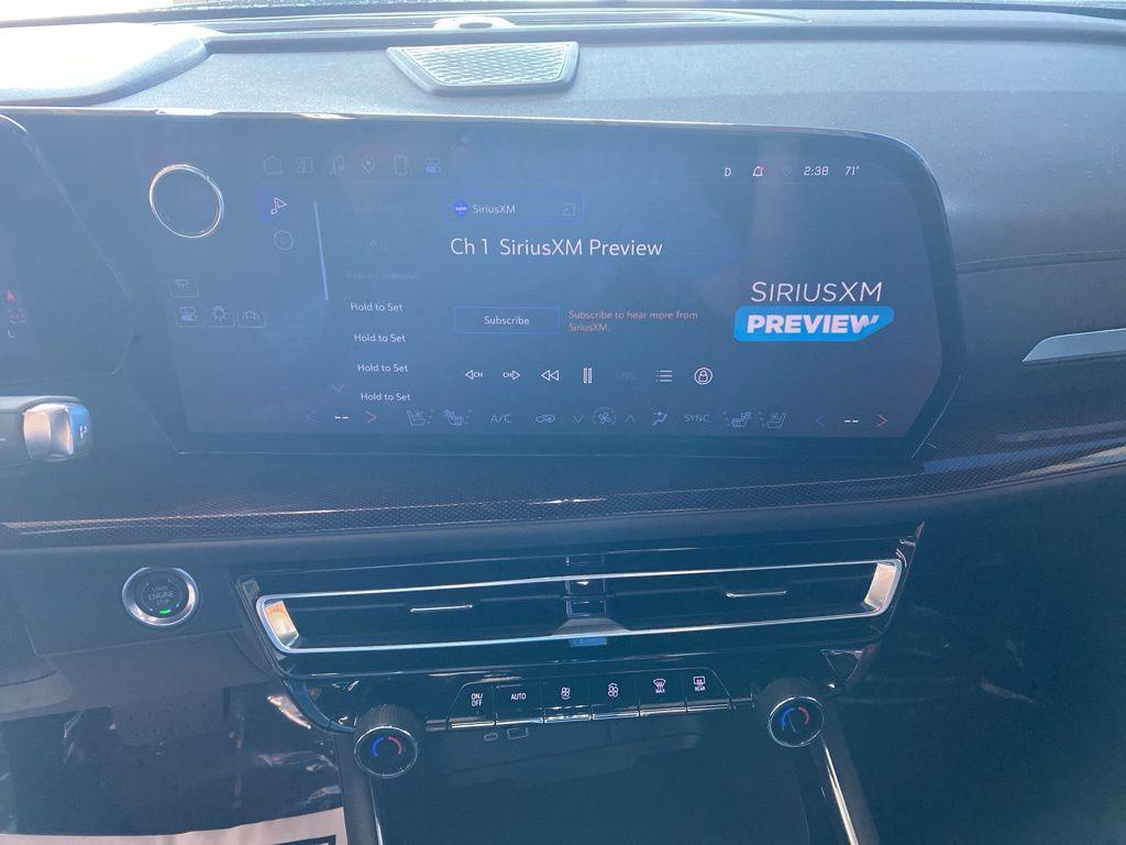 used 2024 Chevrolet Traverse car, priced at $49,874