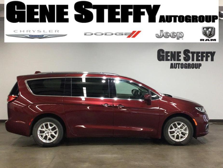 used 2021 Chrysler Pacifica car, priced at $43,965