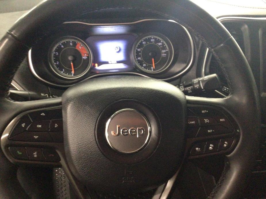 used 2023 Jeep Cherokee car, priced at $31,260