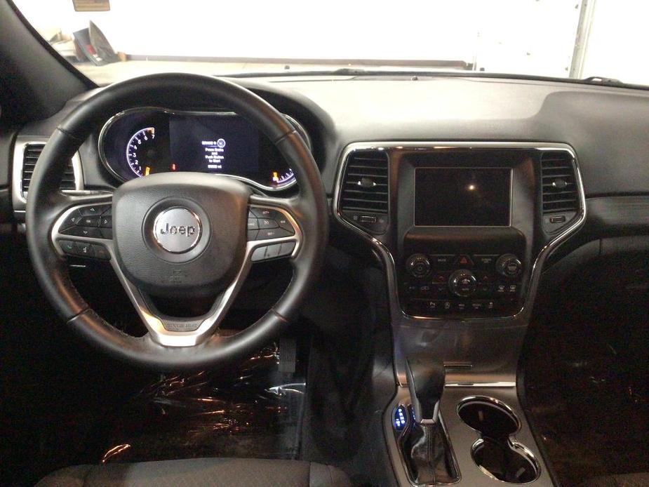 used 2020 Jeep Grand Cherokee car, priced at $25,770