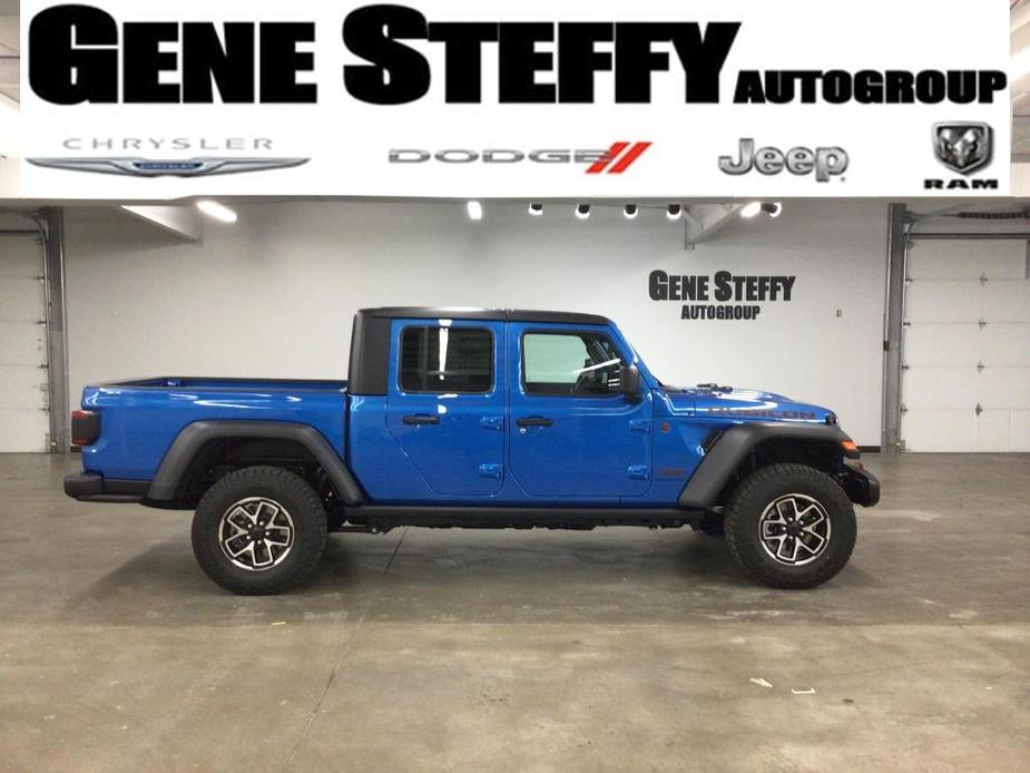 new 2024 Jeep Gladiator car, priced at $59,580