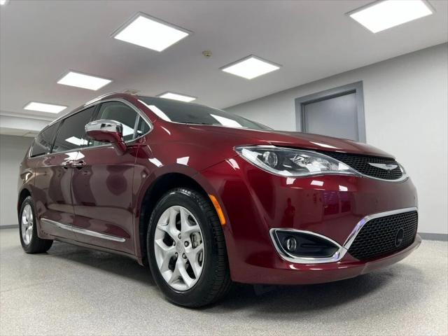 used 2020 Chrysler Pacifica car, priced at $24,995