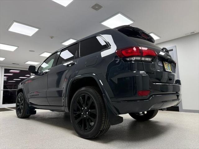 used 2018 Jeep Grand Cherokee car, priced at $15,995