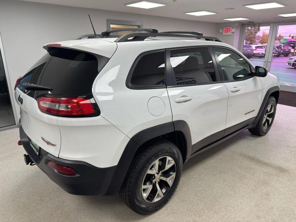 used 2016 Jeep Cherokee car, priced at $13,995