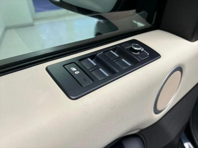 used 2018 Land Rover Discovery car, priced at $17,995