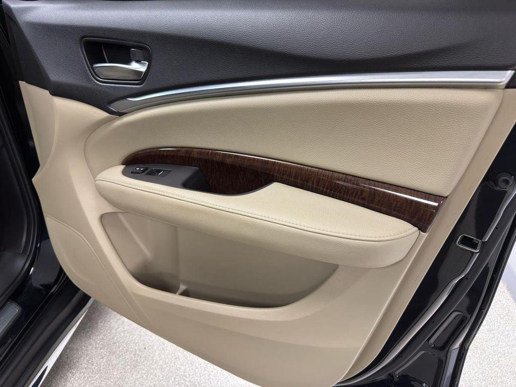 used 2020 Acura MDX car, priced at $24,495