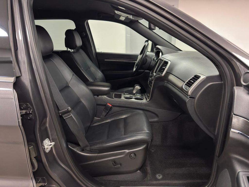 used 2018 Jeep Grand Cherokee car, priced at $17,995