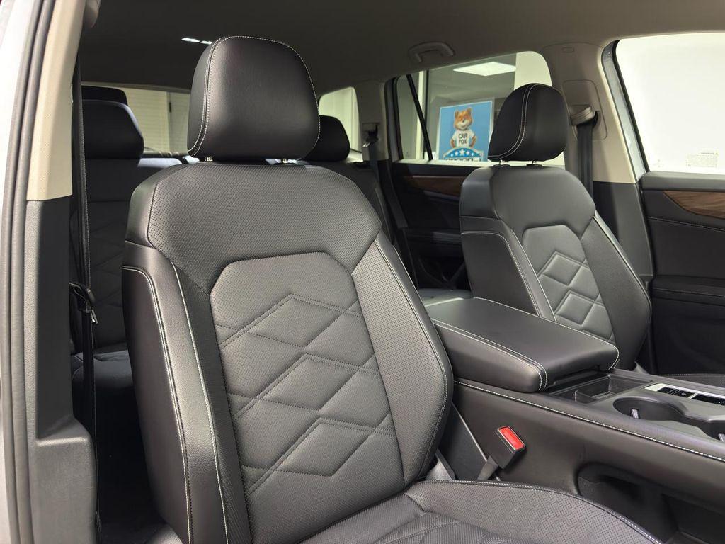 used 2024 Volkswagen Atlas car, priced at $29,995