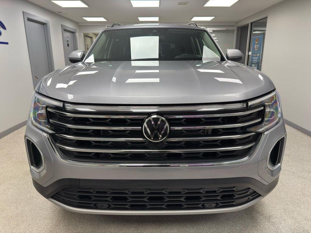 used 2024 Volkswagen Atlas car, priced at $29,995