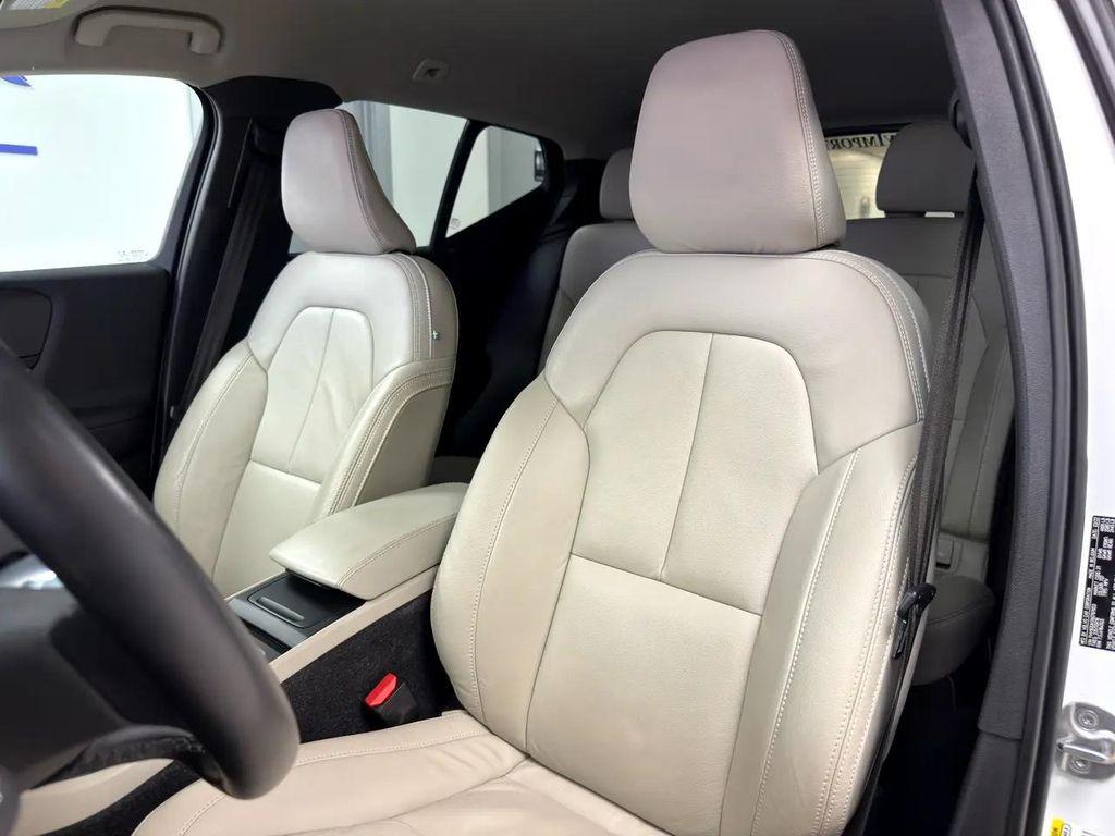 used 2022 Volvo XC40 car, priced at $20,995