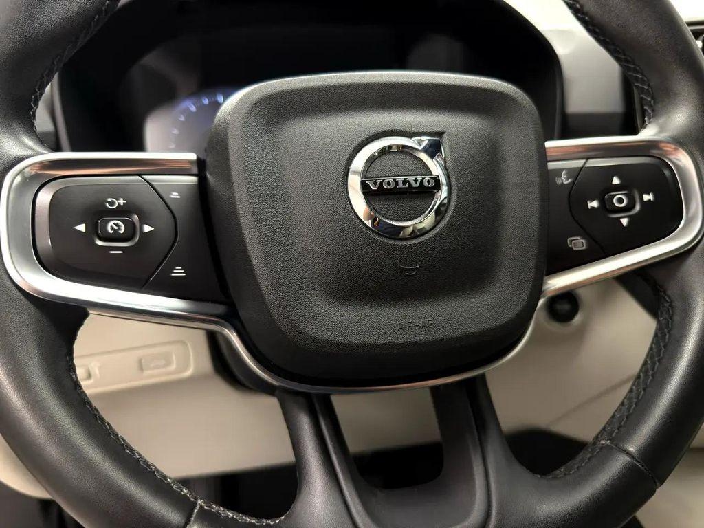 used 2022 Volvo XC40 car, priced at $20,995