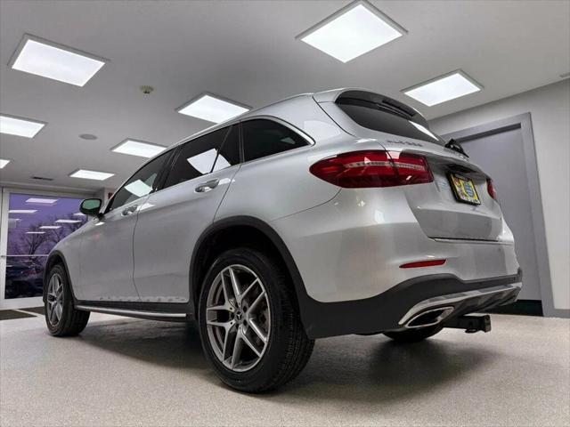 used 2019 Mercedes-Benz GLC 300 car