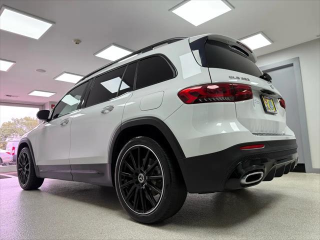 used 2021 Mercedes-Benz GLB 250 car, priced at $28,995