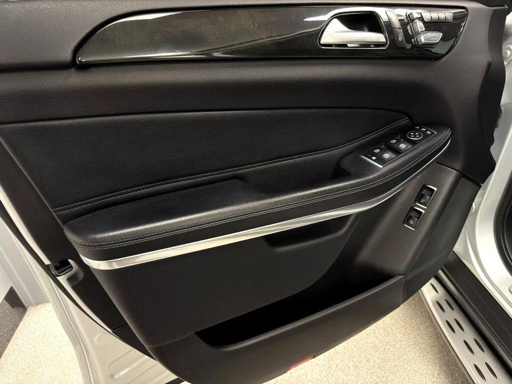 used 2018 Mercedes-Benz GLS 550 car