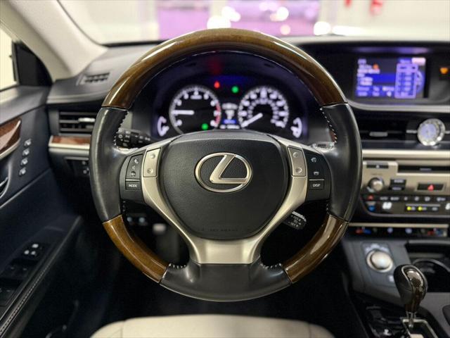 used 2013 Lexus ES 350 car, priced at $15,495